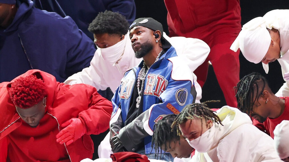 Kendrick Lamar Shakes Super Bowl LIX Trolls Drake, Brings Out Serena