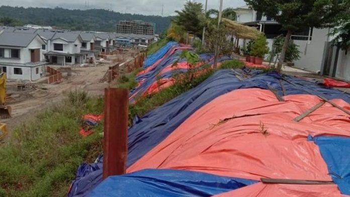 Landslides in Bintulu: No Injuries, Authorities Ensure Safety 1 Landslides in Bintulu No Injuries, Authorities Ensure Safety