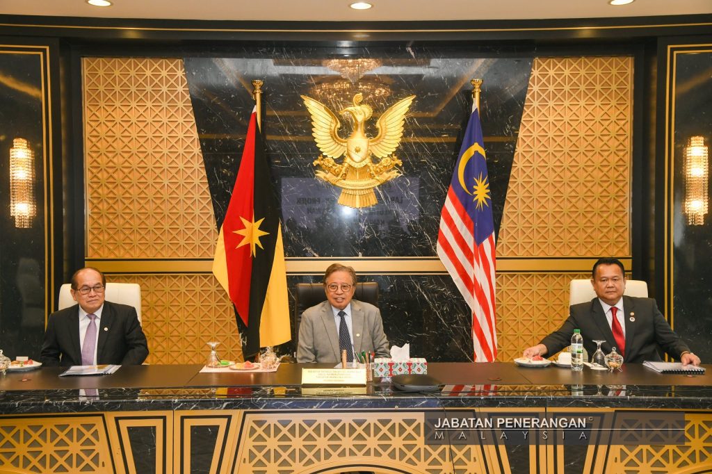 Major Allocation Needed to Repair Flood-Damaged Roads and Hill Slopes in Sarawak 2 Major Allocation Needed to Repair Flood-Damaged Roads and Hill Slopes in Sarawak