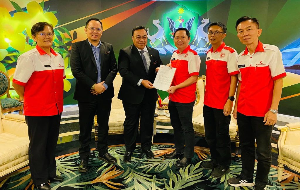 Mayor of North Kuching Welcomes Red Crescent Kuching for Future Community Projects 3 Mayor of North Kuching Welcomes Red Crescent Kuching for Future Community Projects