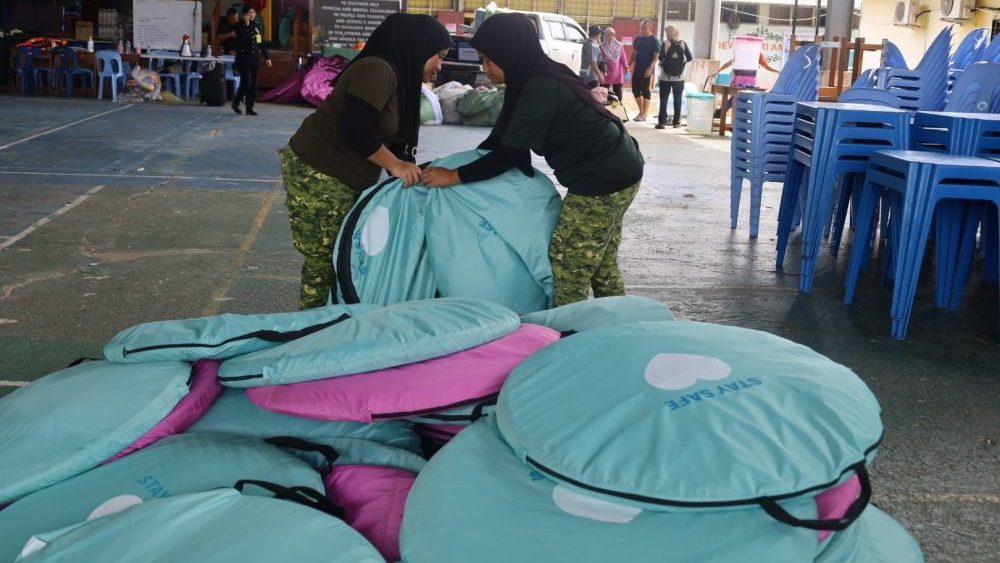 PPS Dewan SMK Tatau Officially Closes After 14 Days of Flood Relief 1 PPS Dewan SMK Tatau Officially Closes After 14 Days of Flood Relief