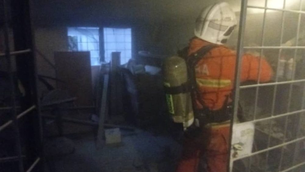 Quick-Thinking Teachers Prevent Major Fire at SMK Tatau Quarters