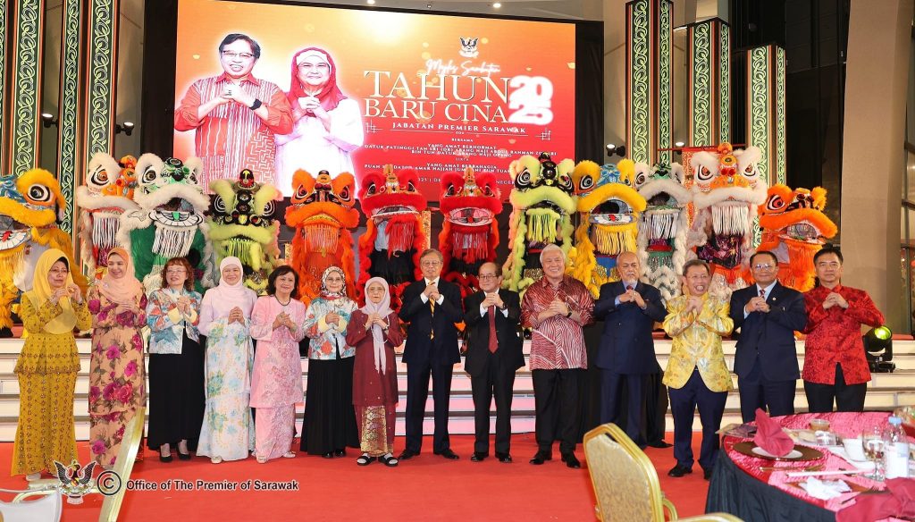 Sarawak Premier's Chinese New Year 2025 Celebration: A Grand Gathering of Unity and Gratitude 2 Sarawak Premier's Chinese New Year 2025 Celebration A Grand Gathering of Unity and Gratitude