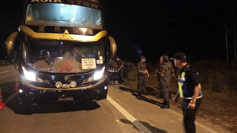 Sri Aman RTD and Immigration Crack Down on Offenders in Late-Night Ops 3 Sri Aman RTD and Immigration Crack Down on Offenders in Late-Night Ops