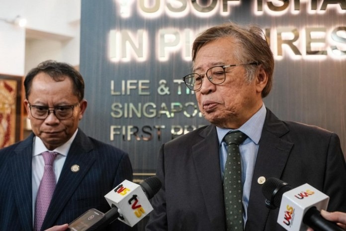 S’wak-S’pore Undersea Cable Plan Finalised by Q1 2025, Says Premier 2 S’wak-S’pore Undersea Cable Plan Finalised by Q1 2025, Says Premier