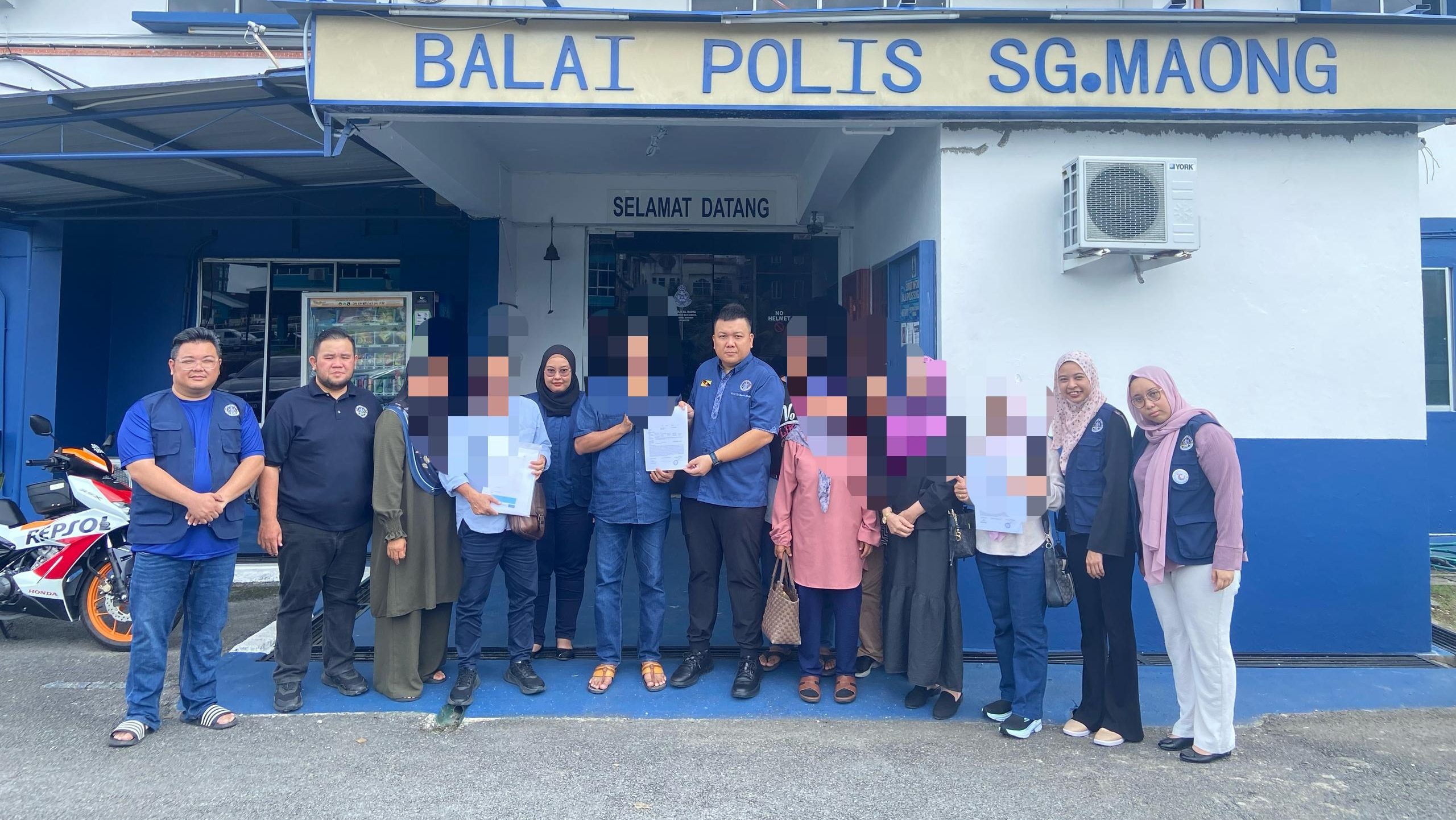 Victims Seek Justice: Travel Agency Fails to Deliver Umrah Packages 1 Victims Seek Justice Travel Agency Fails to Deliver Umrah Packages