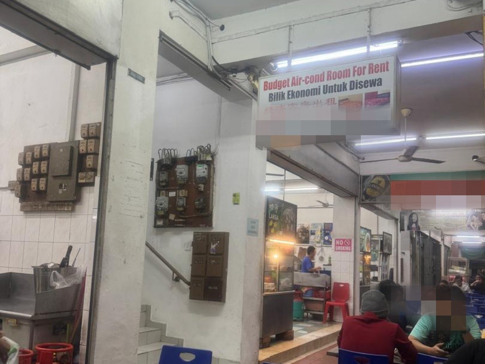 Woman Found Dead in MJC Batu Kawa Rental Room, Police Investigating