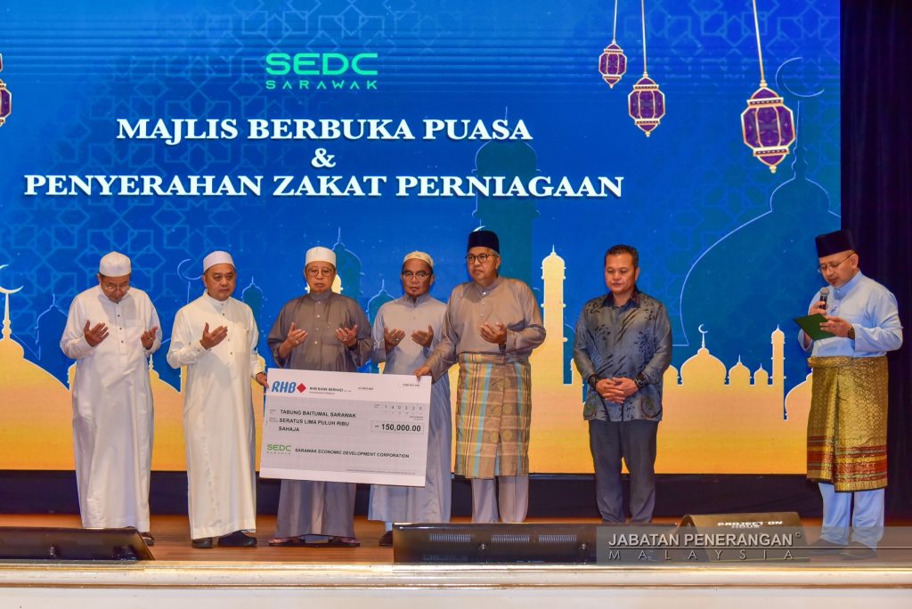 Abang Johari Launches SEDC Integrity Day 2025, Promotes Ethical AI 2 Abang Johari Launches SEDC Integrity Day 2025, Promotes Ethical AI