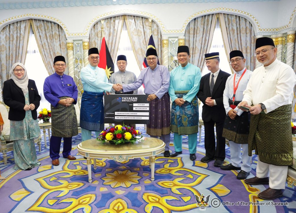 BDA & Bintulu Port Holdings Berhad Strengthen CSR with Zakat Giving 2 BDA & Bintulu Port Holdings Berhad Strengthen CSR with Zakat Giving