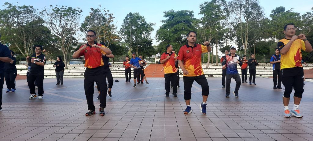 BSJND IPD Miri Promotes Healthy Lifestyle with Exercise Program at Kipas Square 2 BSJND IPD Miri Promotes Healthy Lifestyle with Exercise Program at Kipas Square