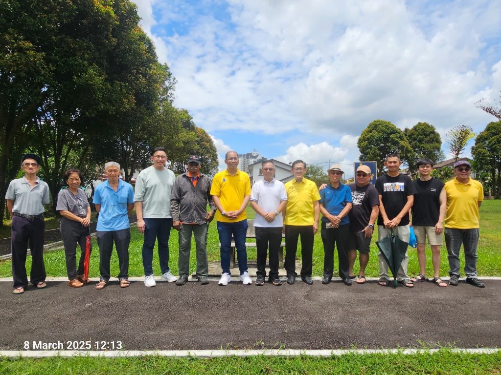 Lorong Song 1 Residents Speak Up: A Call for Better Park Facilities 2 Lorong Song 1 Residents Speak Up A Call for Better Park Facilities
