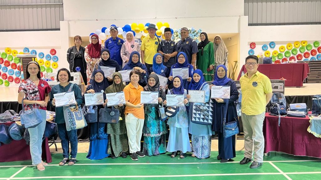 Sarawak Women Turn Old Jeans Into Creative Crafts, Empowering Communities 2 Sarawak Women Turn Old Jeans Into Creative Crafts, Empowering Communities