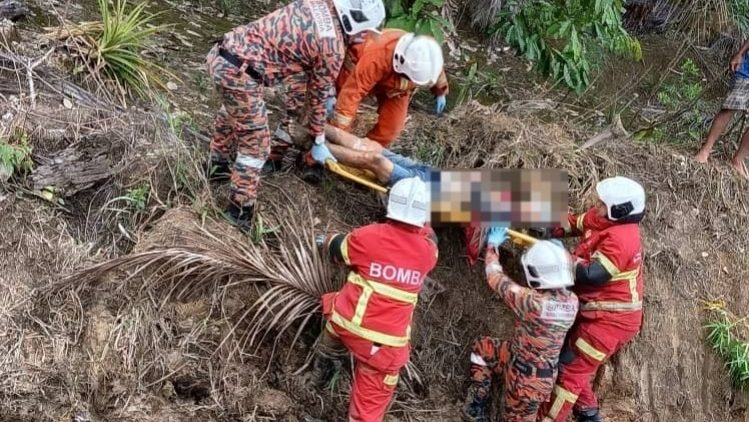 Tragic Crash in Sri Aman Motorcyclist Dies After Skidding Into Ditch