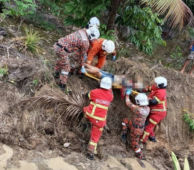 Tragic Crash in Sri Aman Motorcyclist Dies After Skidding Into Ditch