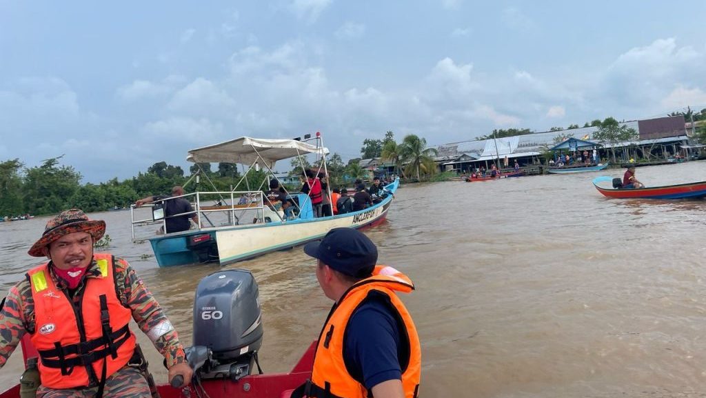 Tragic Drowning in Mukah Man’s Body Found After Boat Accident