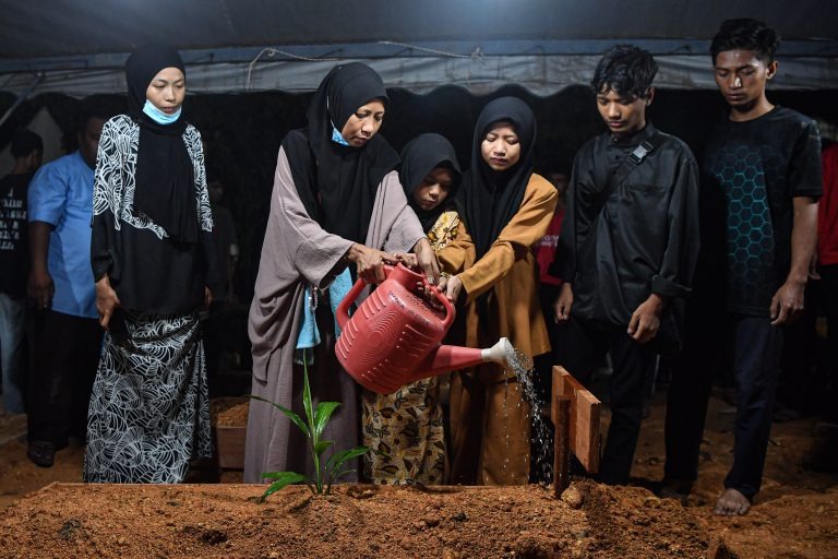 Tragic Farewell: Aisar Azim’s Last Raya Wish Before Fatal Crash 2 Tragic Farewell Aisar Azim’s Last Raya Wish Before Fatal Crash