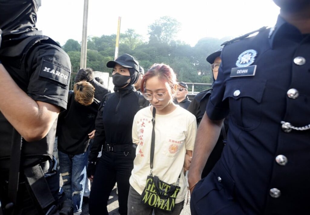 8 Including Bella Plead Guilty to Beating, Confining Man in JB 2 8 Including Bella Plead Guilty to Beating, Confining Man in JB