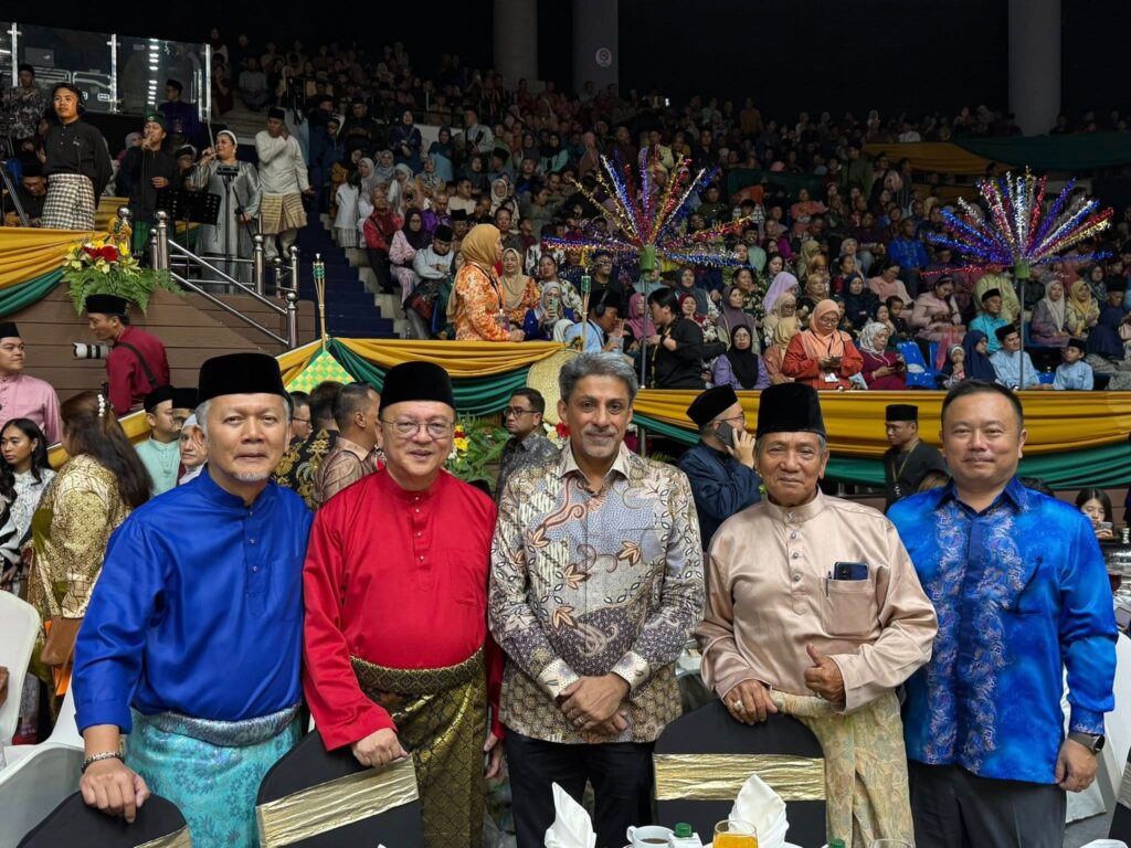 Celebrating Aidilfitri MADANI 2025: A Testament to Sarawak's Strong Ties with the Federal Government 2 Celebrating Aidilfitri MADANI 2025 A Testament to Sarawak's Strong Ties with the Federal Government