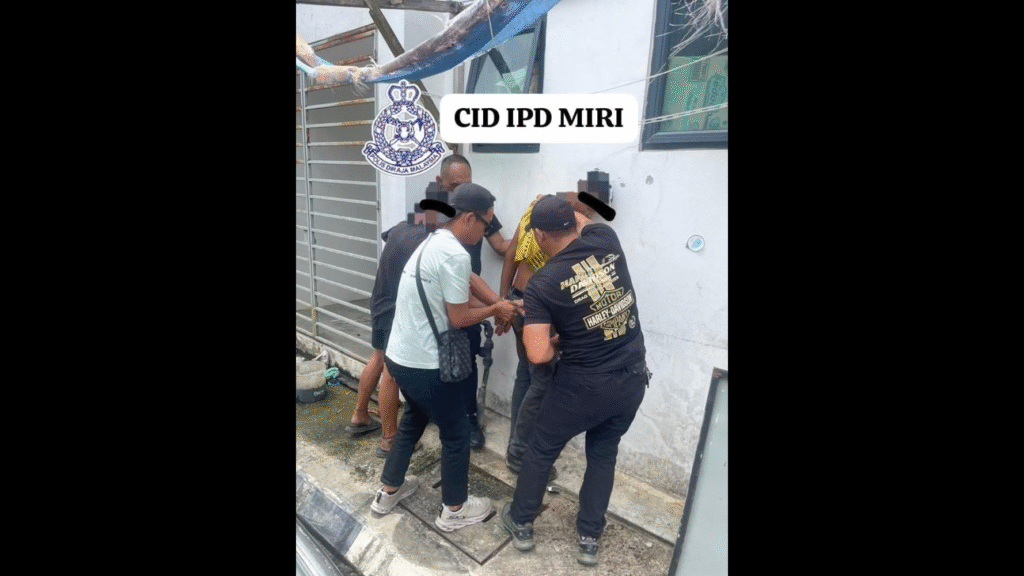 Church Break-In Shocks Miri: 5 Men Arrested, Stolen Items Recovered 2 Church Break-In Shocks Miri 5 Men Arrested, Stolen Items Recovered