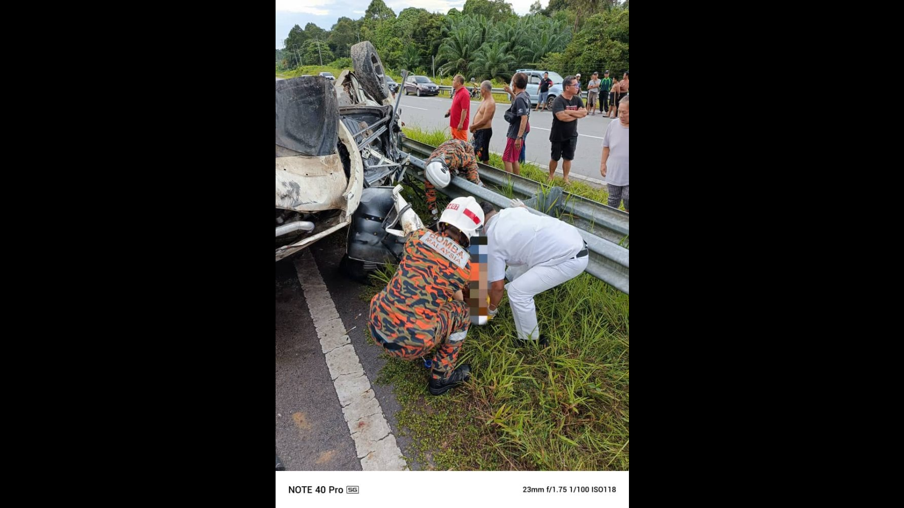 Man Dies in Self-Crash at Mile 11, Jalan KJD Julau 1 Man Dies in Self-Crash at Mile 11, Jalan KJD Julau