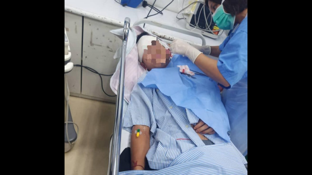 Midnight Assault in Bau: Man Injured with Knuckle Duster Over Motorcycle Clash 2 Midnight Assault in Bau: Man Injured with Knuckle Duster Over Motorcycle Clash