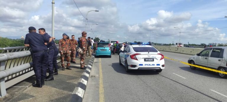 Search Ongoing for Man Feared Drowned After Jump from Tun Salahuddin Bridge