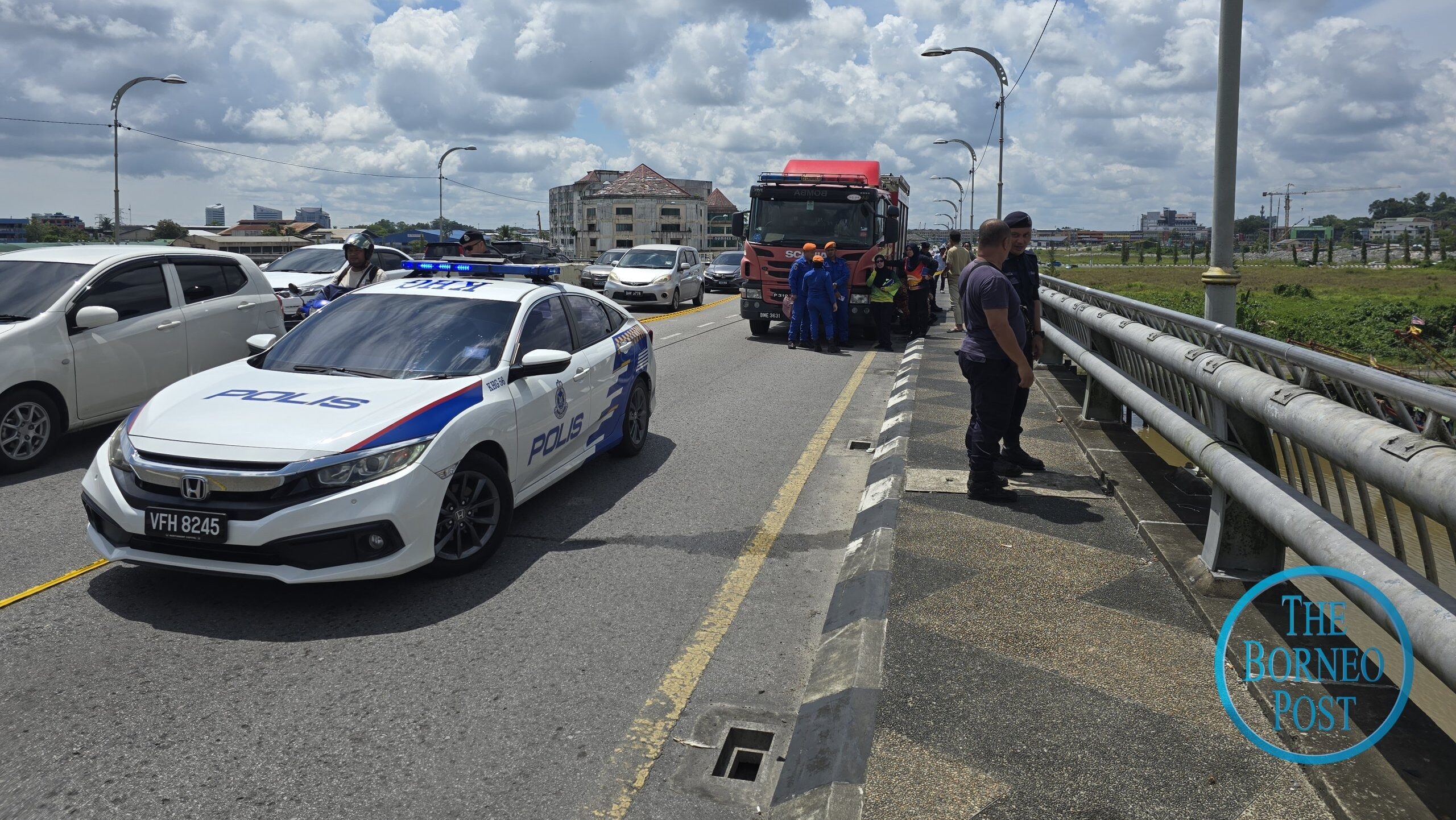 Search Underway for Man Feared Drowned at Tun Salahuddin Bridge