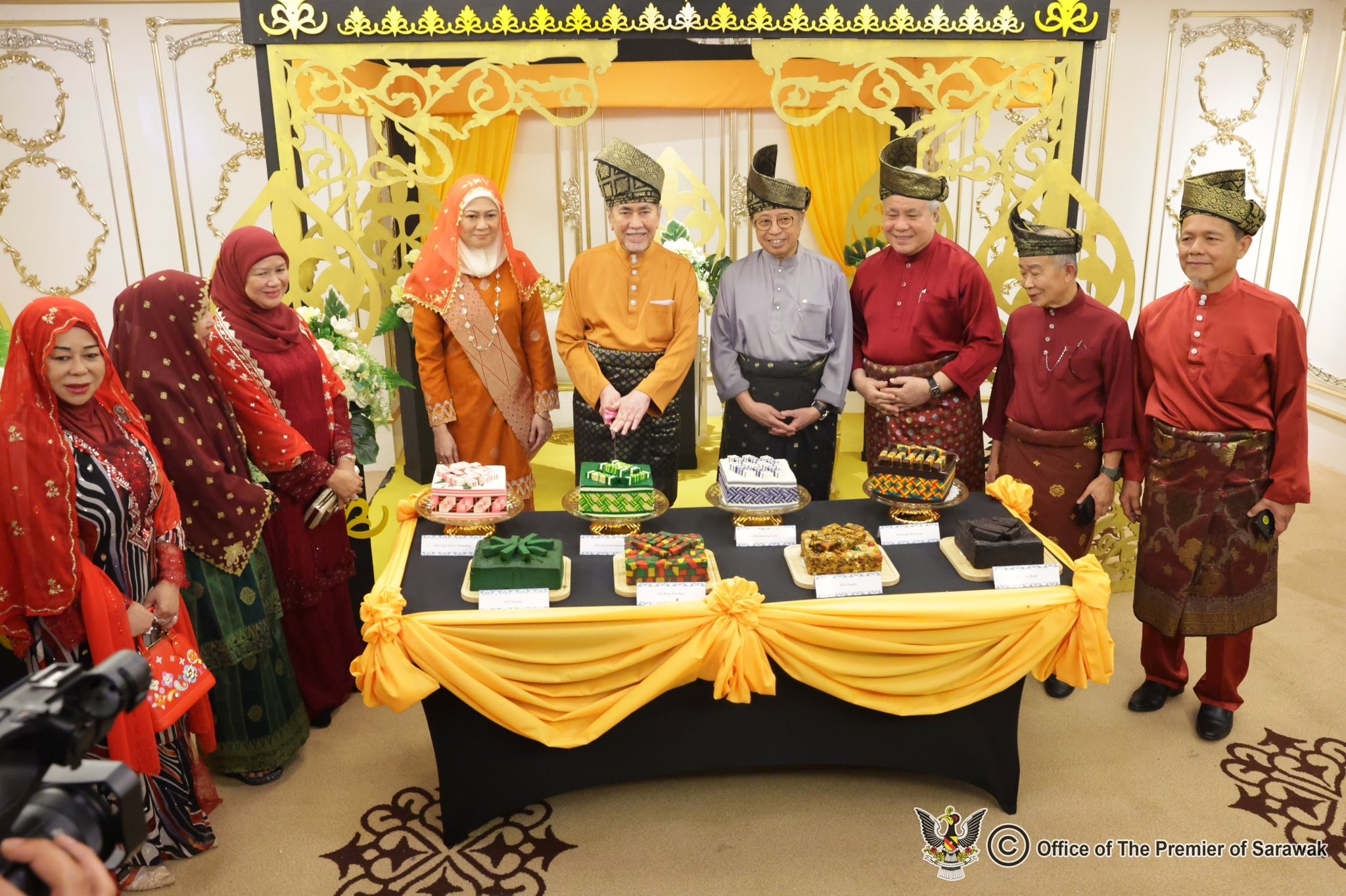 YAB Premier and TYT Grace the SAMarindok Aidilfitri Ceremony in Kuching