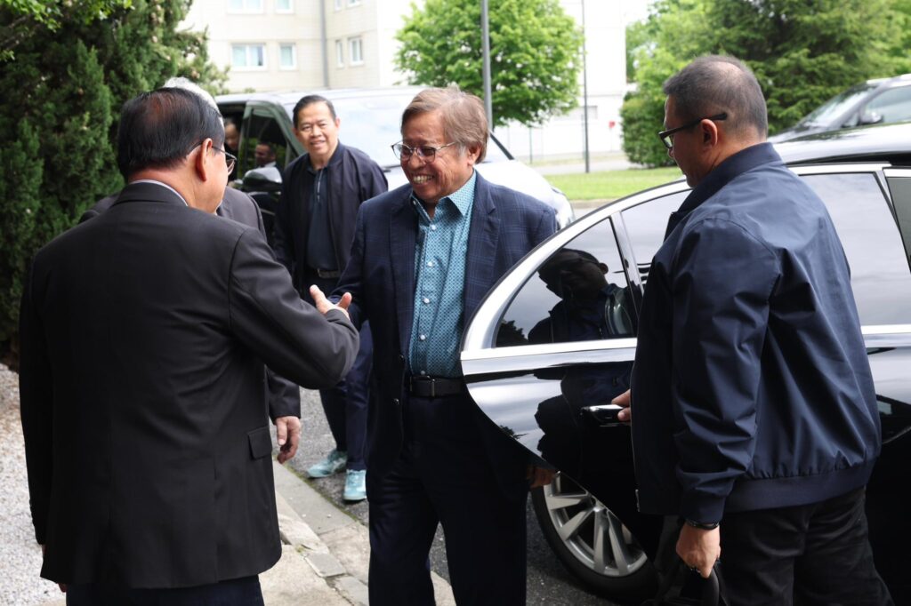 Sarawak Premier Visits Toulouse to Boost Aviation and Economic Ties