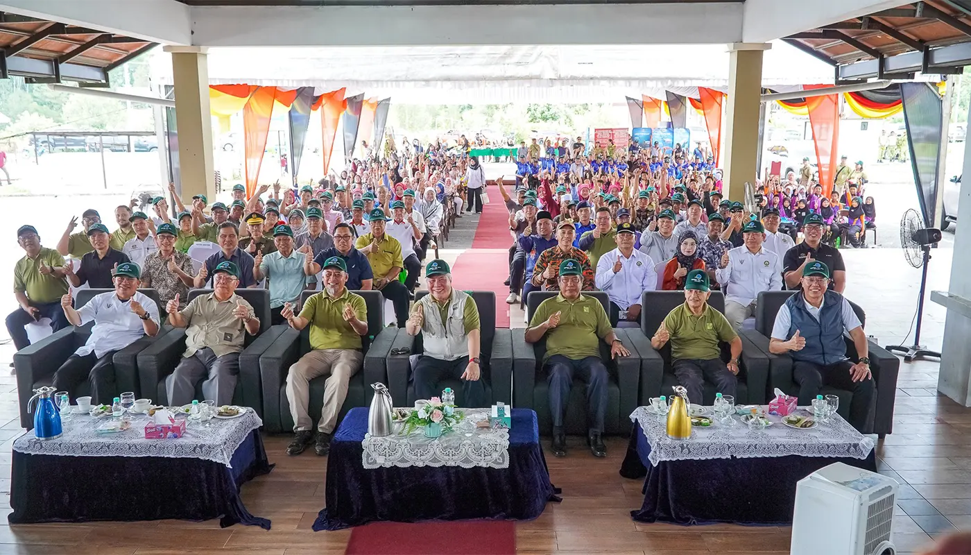 300 Stone Trees Survive in Tasik Lawas, Marine Biodiversity Conservation Initiative 1 300 Stone Trees Survive in Tasik Lawas, Marine Biodiversity Conservation Initiative