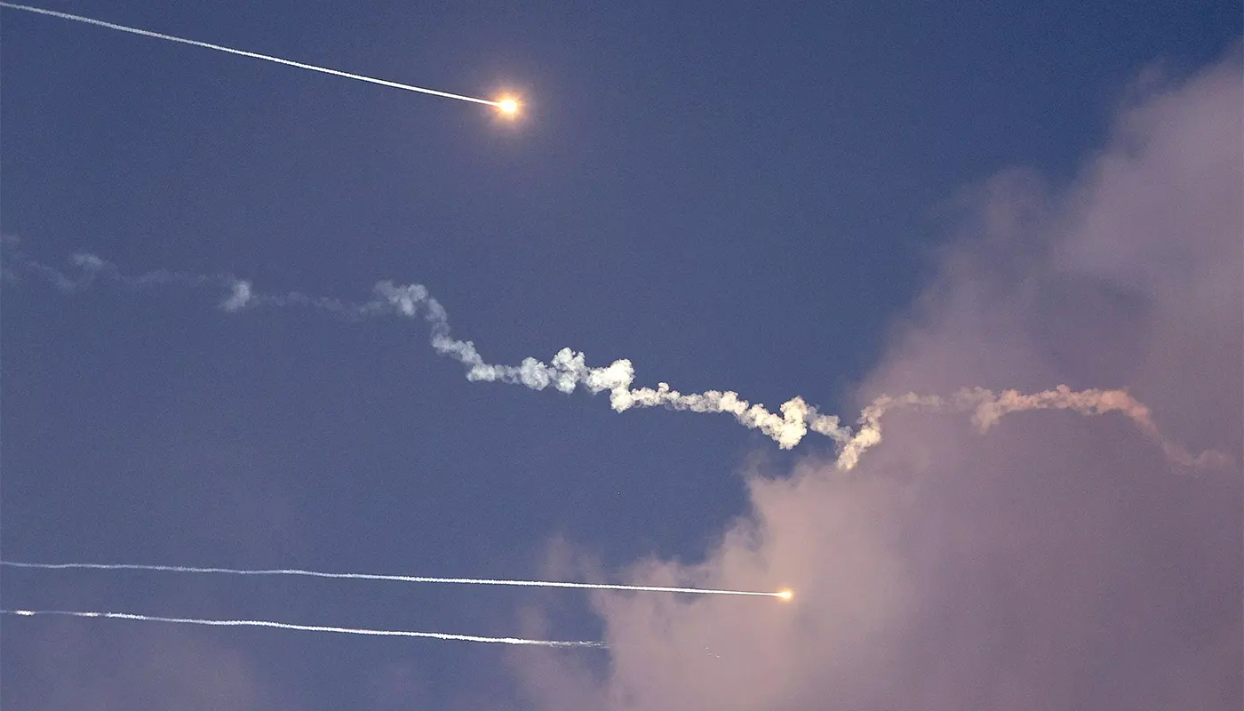 Israel Reports New Waves of Iranian Missiles Hours After Trump Ceasefire 1 Israel Reports New Waves of Iranian Missiles Hours After Trump Ceasefire
