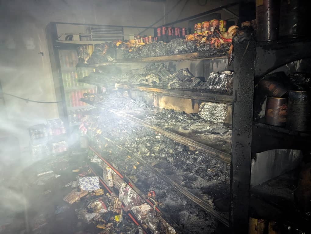 Fire Destroys 30% of Sibu Convenience Store in Early Morning Blaze