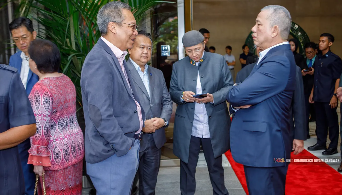 Political Stability in Sarawak Enables Targeted Financial Aid for Citizens 1 Political Stability in Sarawak Enables Targeted Financial Aid for Citizens