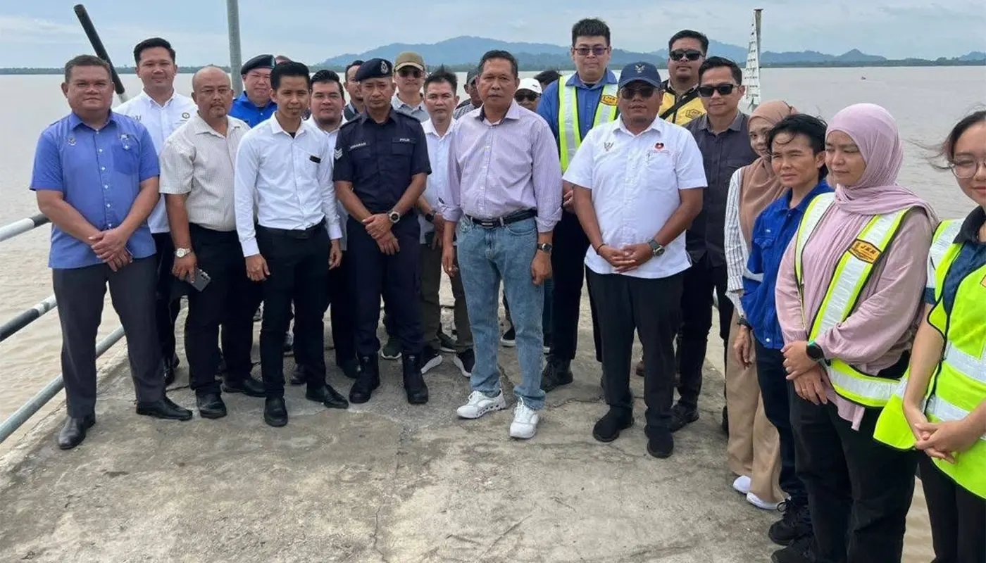 Residents’ Safety Prioritised, Kampung Pendam Jetty Restoration Ordered 1 Safety of Residents Prioritised, Immediate Restoration Ordered for Kampung Pendam Jetty