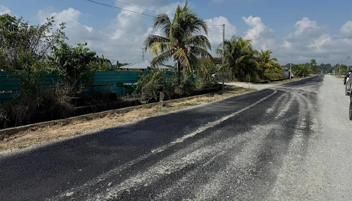Road Repairs Begin in Kemena Industrial Area to Address Longstanding Issues