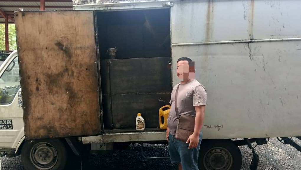 Sibu Marine Police Seize RM61,400 Worth of Suspected Smuggled Diesel