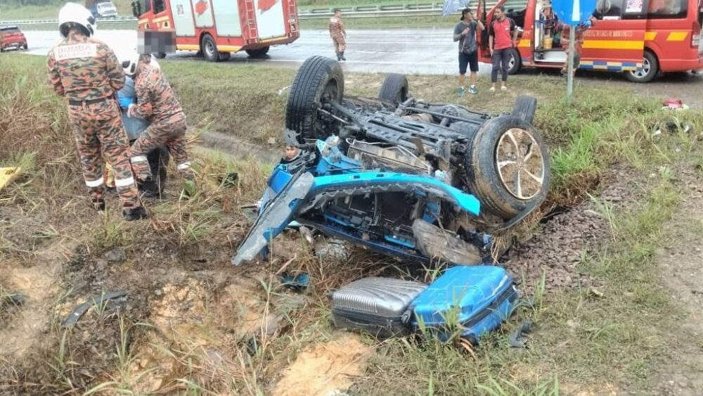 Five Survive Accident Involving Perodua Aruz on Pan Borneo Highway