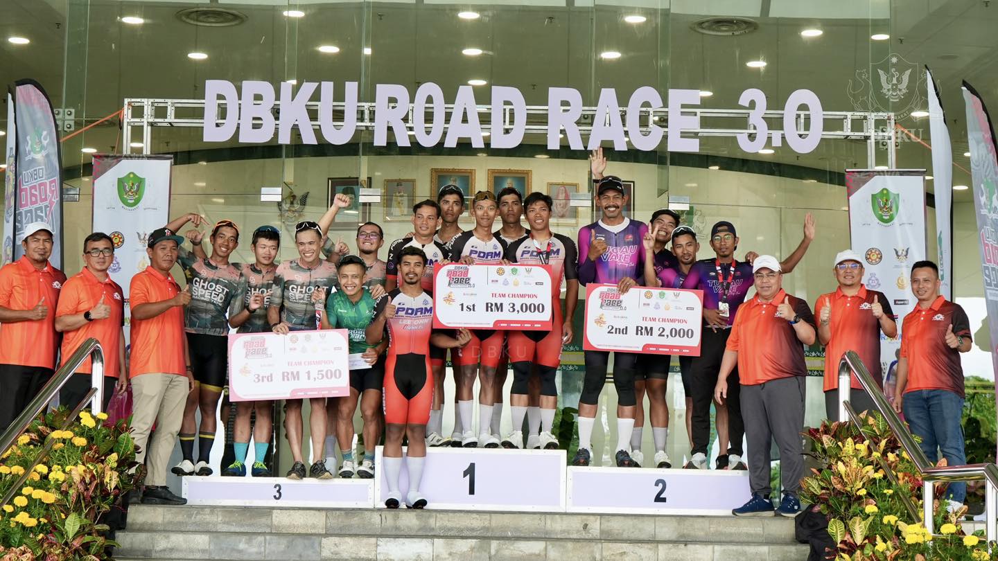 G-PDRM Cycling Team Triumphs at DBKU Road Race 3.0 in Kuching