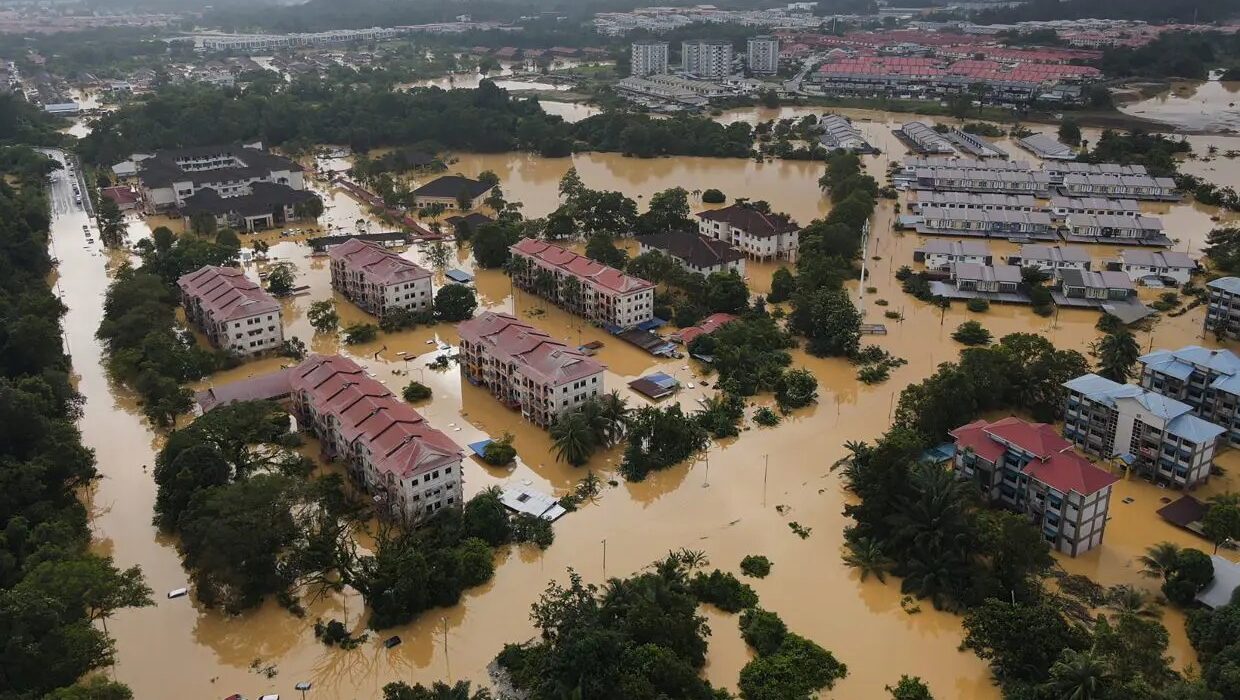 PM Approves RM10m Immediate Aid for Sabah Flood Victims 1 PM Approves RM10m Immediate Aid for Sabah Flood Victims