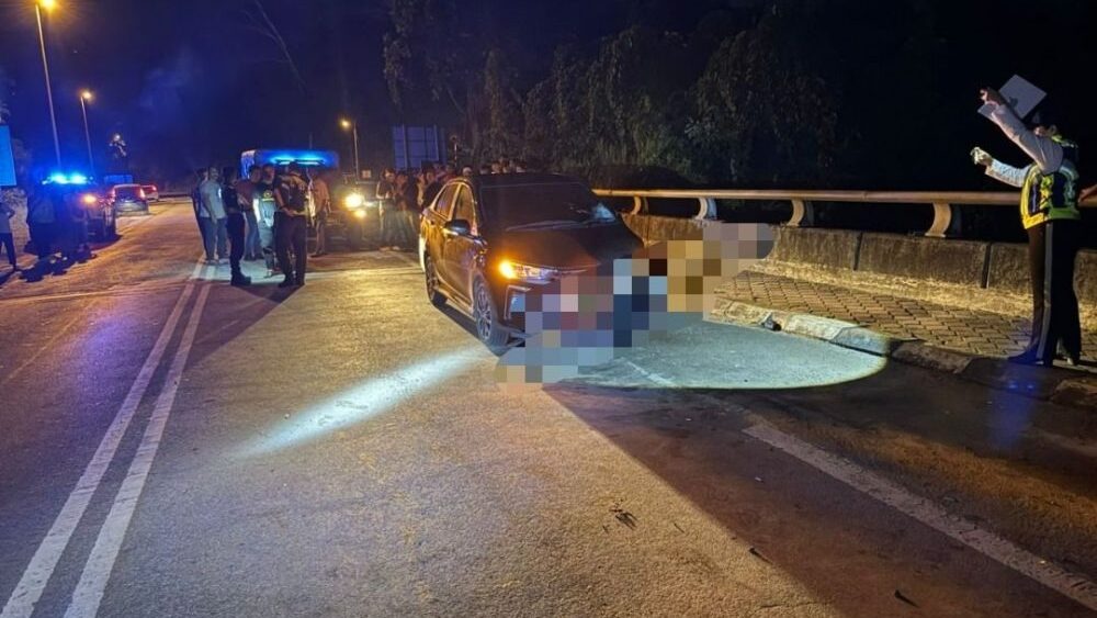 Pedestrian Killed in Tragic Accident at Batu Kitang Bridge 1 Pedestrian Killed in Tragic Accident at Batu Kitang Bridge