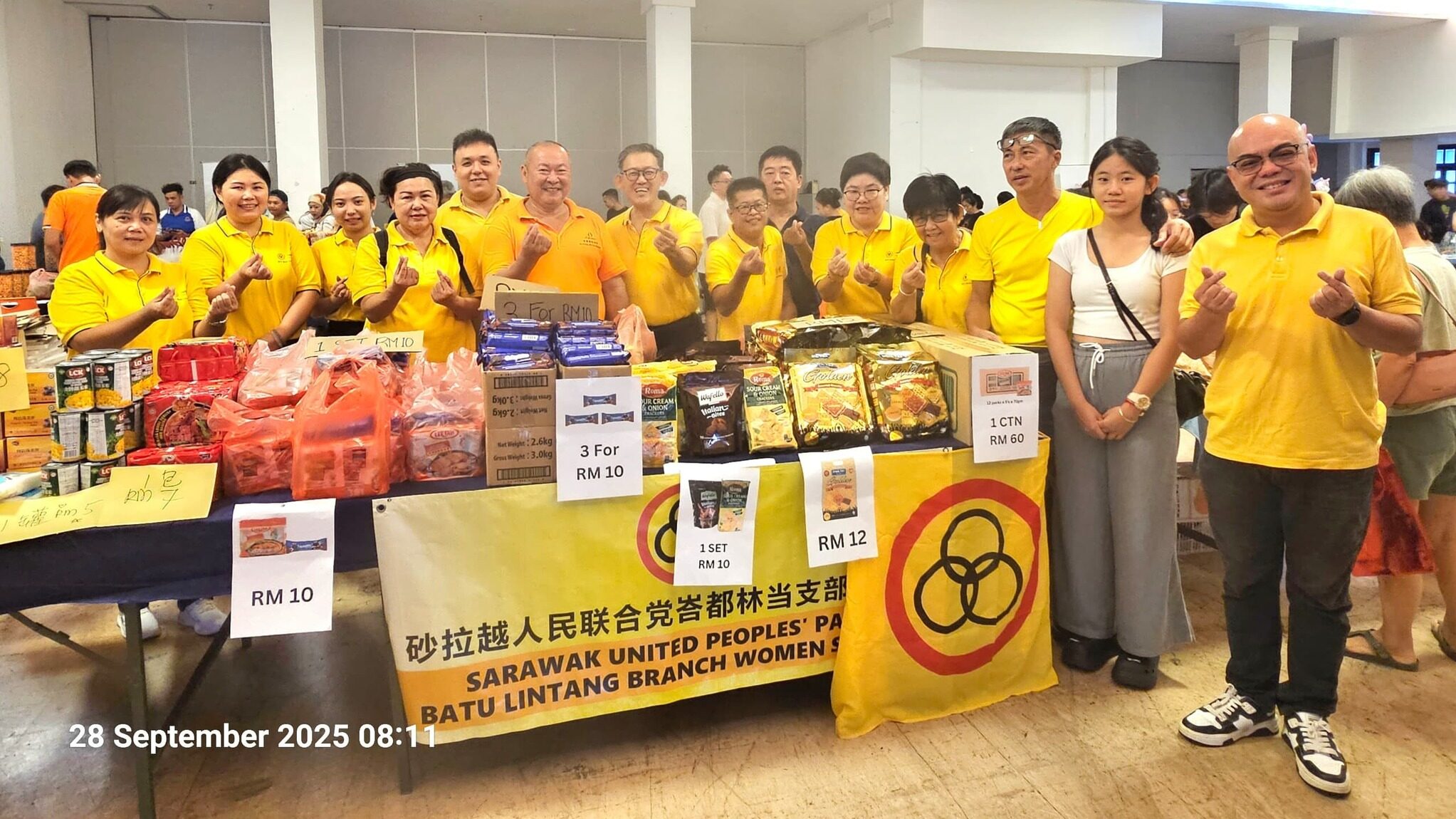 SUPP Batu Lintang Raises RM2,069 at Kuching Charity Bazaar