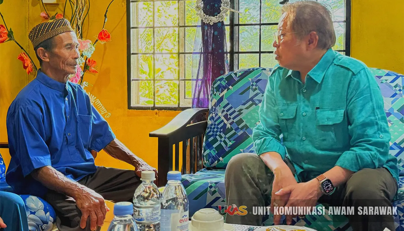 Sarawak Explores Crocodile Sanctuaries and Management Strategies