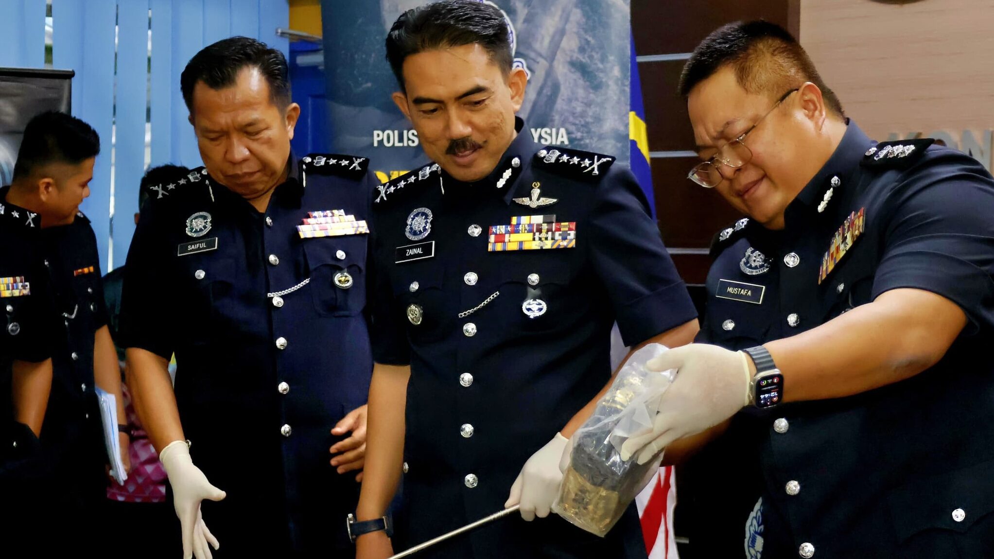 Sarawak Police Seize Drugs and Assets Worth Over RM1.23 Million in Major Raids