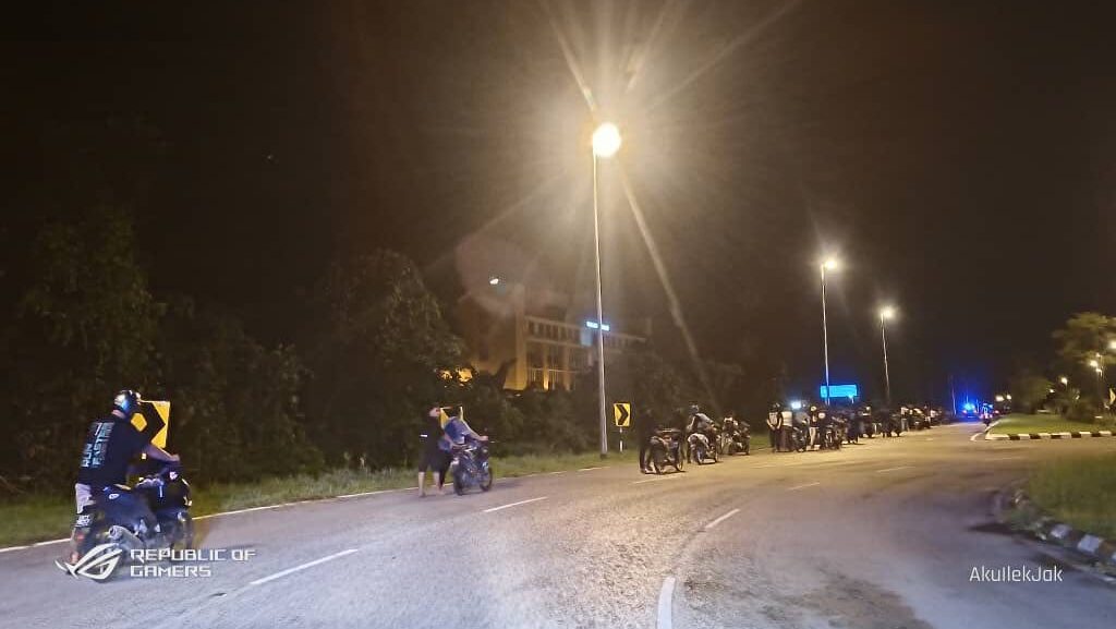 18 Motorcycles Seized in Kota Samarahan ‘Special Op’ Targeting Illegal Riders 1 18 Motorcycles Seized in Kota Samarahan ‘Special Op’ Targeting Illegal Riders