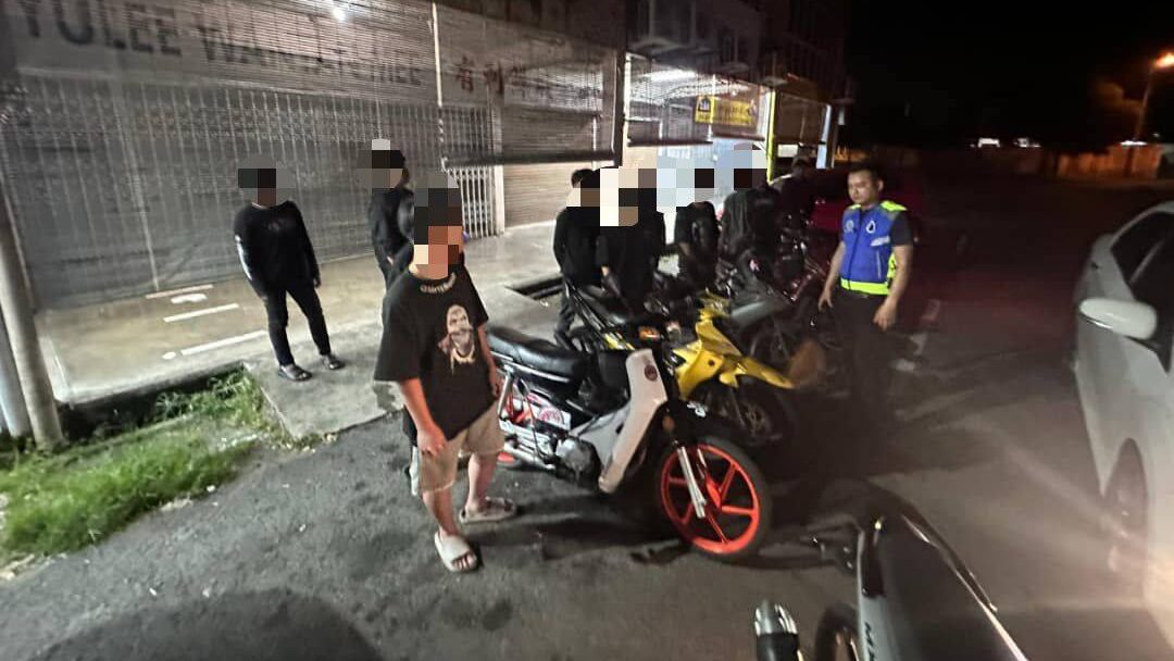 18 Motorcycles Seized in Miri Street Gang Crackdown 1 18 Motorcycles Seized in Miri Street Gang Crackdown