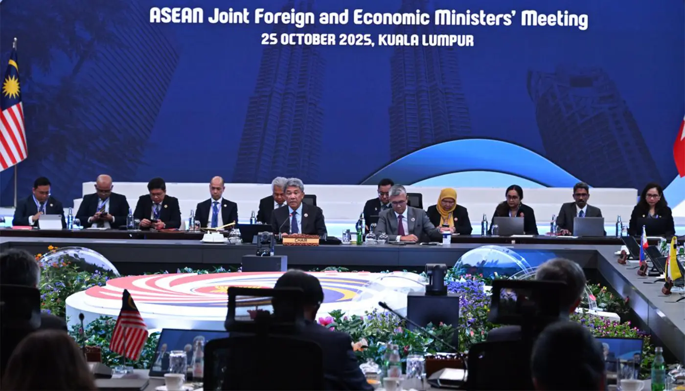 ASEAN Ministers Call for Annual Joint Foreign & Economic Meeting Amid Geoeconomic Shifts 1 ASEAN Ministers Call for Annual Joint Foreign & Economic Meeting Amid Geoeconomic Shifts