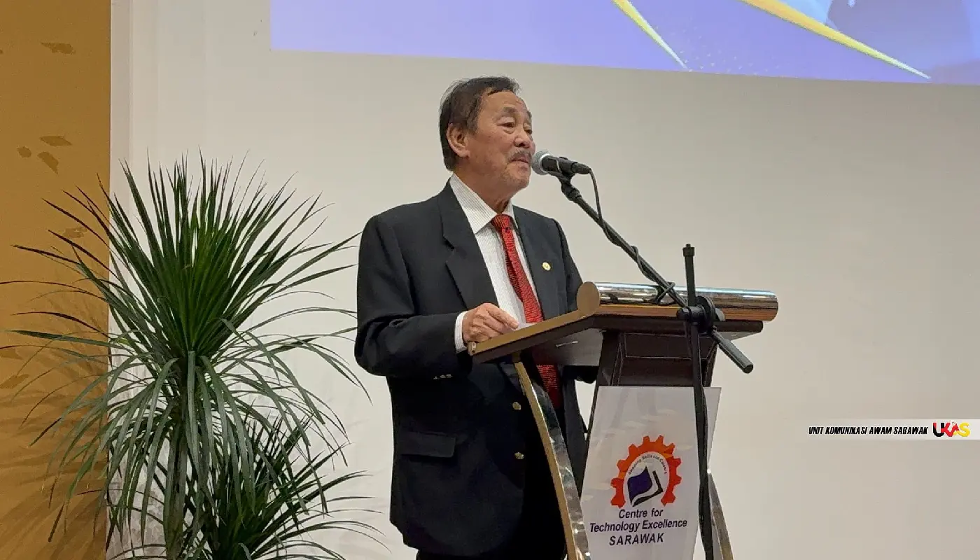 Bilingual Skills Key For Sarawak Youth Excellence