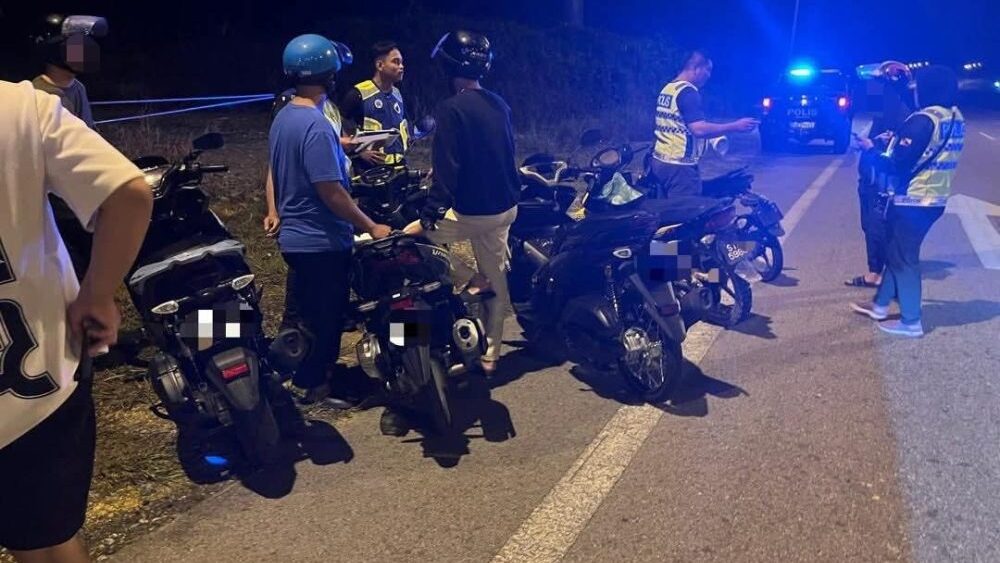 Meradong Police Crack Down on Illegal Racing 10 Summonses Issued in Motorcycle Op