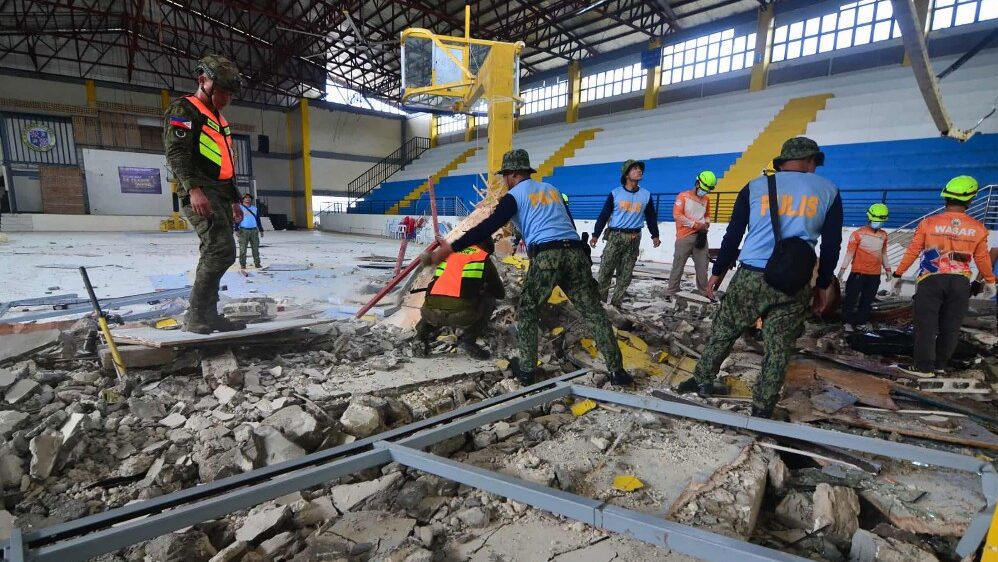 Philippines Earthquake Kills 26, Injures 147 in Cebu Province