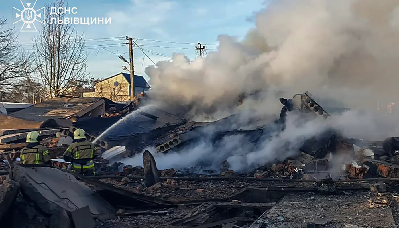 Russia Intensifies Attacks on Ukrainian Power Grid as Winter Nears
